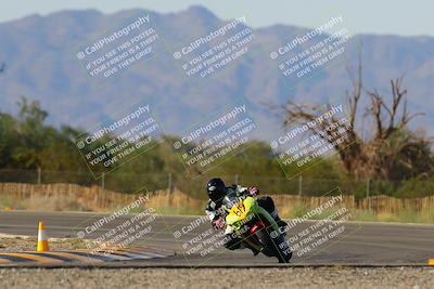 media/Oct-07-2023-CVMA (Sat) [[f84d08e330]]/Race 13 500 Supersport-350 Supersport/